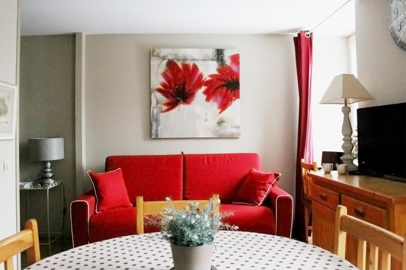 Marie Locations Coeur Village Apartment